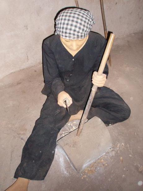 퐻